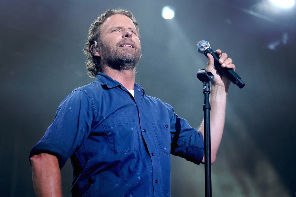 dierks-bentley-recalls-the-gift-he-got-from-tim-mcgraw-that-had-him-asking:-‘is-he-pulling-a-prank-on me?’