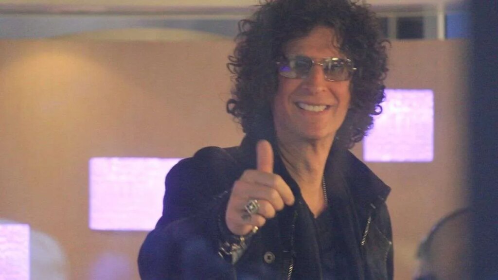 siriusxm-says-howard-stern-renewal-‘has-to-make-sense’—cancellation-rumors-continue-to-swirl