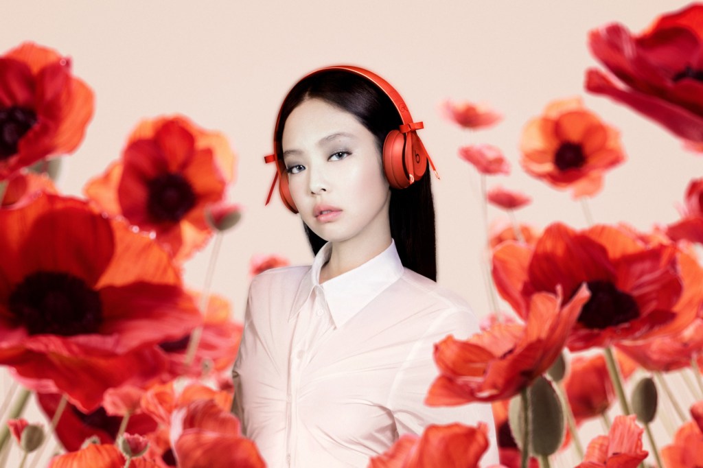 jennie-goes-‘solo’-with-new-special-edition-beats-headphones:-shop-it here