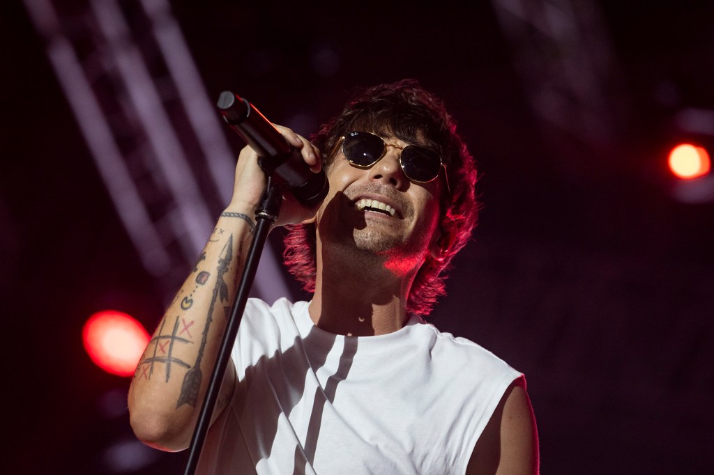 louis-tomlinson-prepping-third-solo-album-he’s-got-a-‘really-really-good-feeling’ about