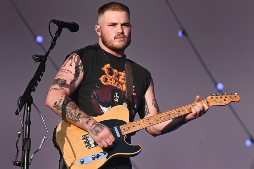 zach-bryan-and-gavin-adcock-nearly-come-to-blows-at-country-music-festival-after-online beef