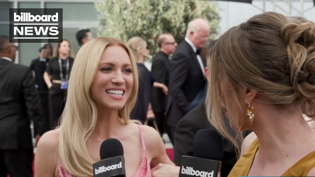 brittany-snow-shares-what-songs-put-her-in-the-mood-to-film-‘hunting-wives’-|-emmy-awards 2025