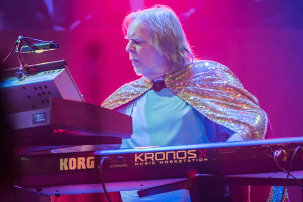 rick-wakeman-tries-something-new-with-2026-dates
