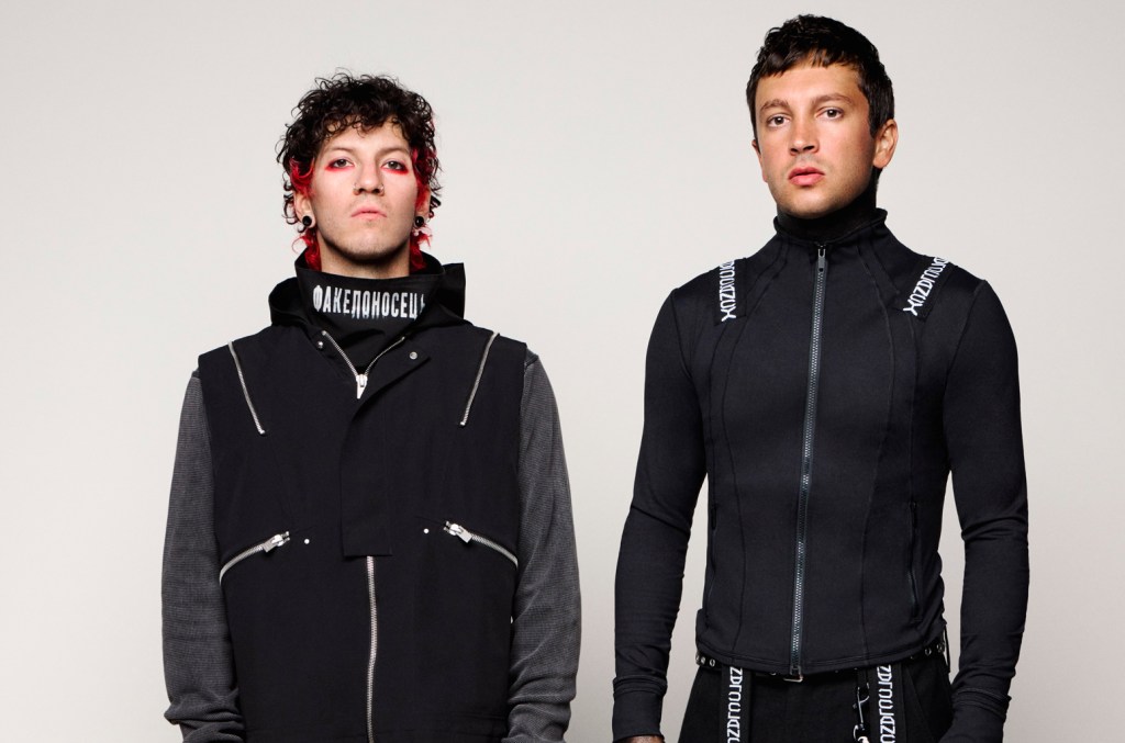will-twenty-one-pilots-‘breach’-the-top-of-the-billboard-200-for-the-first-time-since 2015?