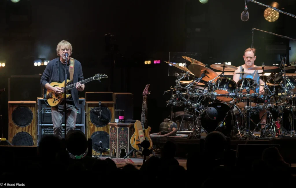phish-deliver-27-minute-“carini”-at-alpharetta,-ga.-finale