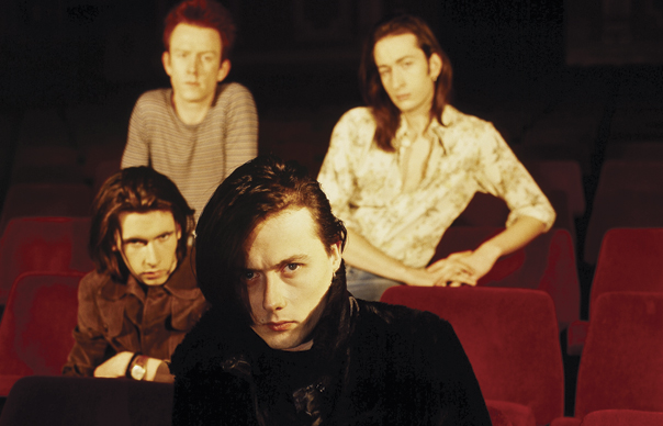 “it’s-a-very-sensual-song”-–-suede-on-the-making-of-“the-drowners”