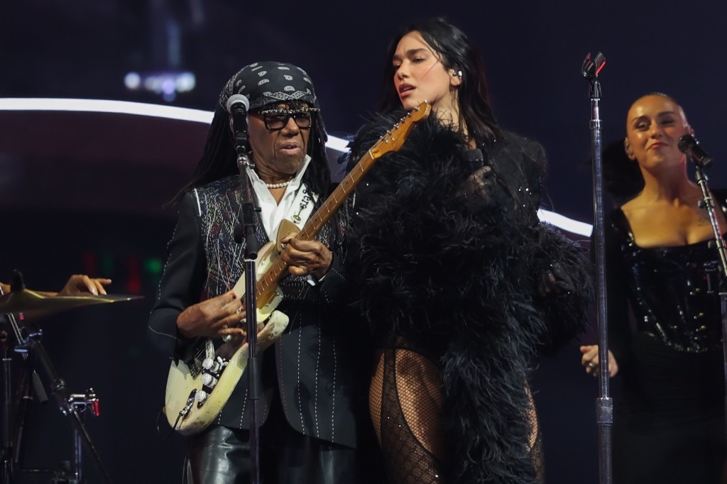 dua-lipa-and-nile-rodgers-team-up-for-chic-classic-‘le-freak’-at-msg-show-in-new york