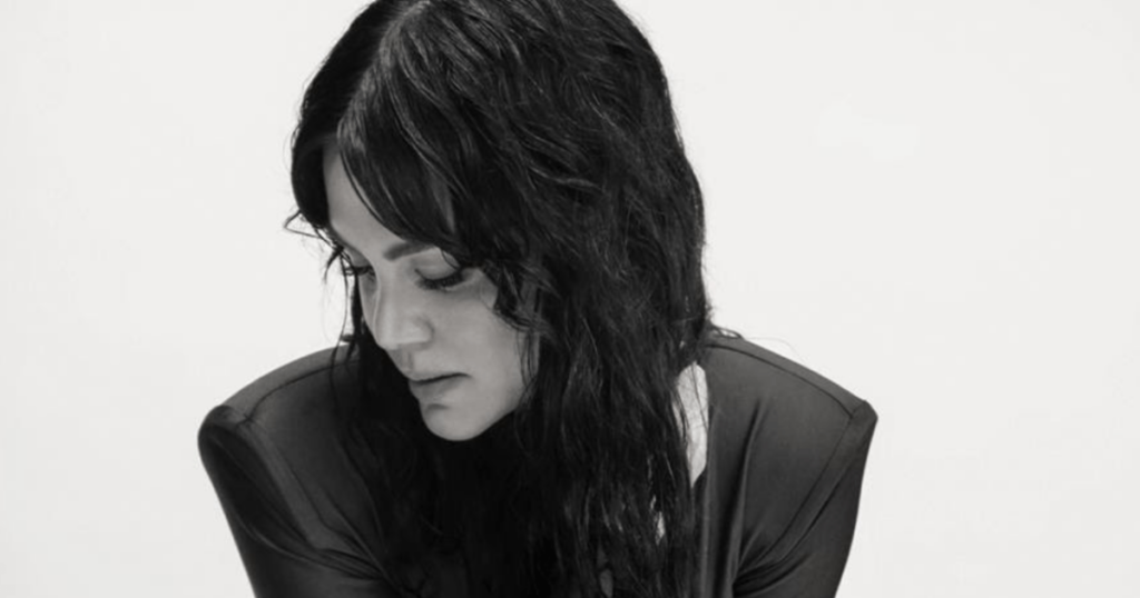 vanessa-amorosi-plots-25th-anniversary-tour-across-australia-in-2026