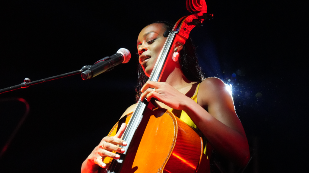 ezra-collective,-fontaines-dc,-corto.alto,-xl-recordings-big-winners-at-aim’s-independent-music-awards-in-london