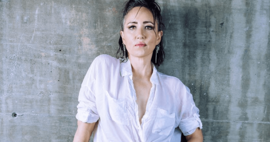 kt-tunstall-marks-20-years-of-‘eye-to-the-telescope’-with-new-single-‘cancerian’