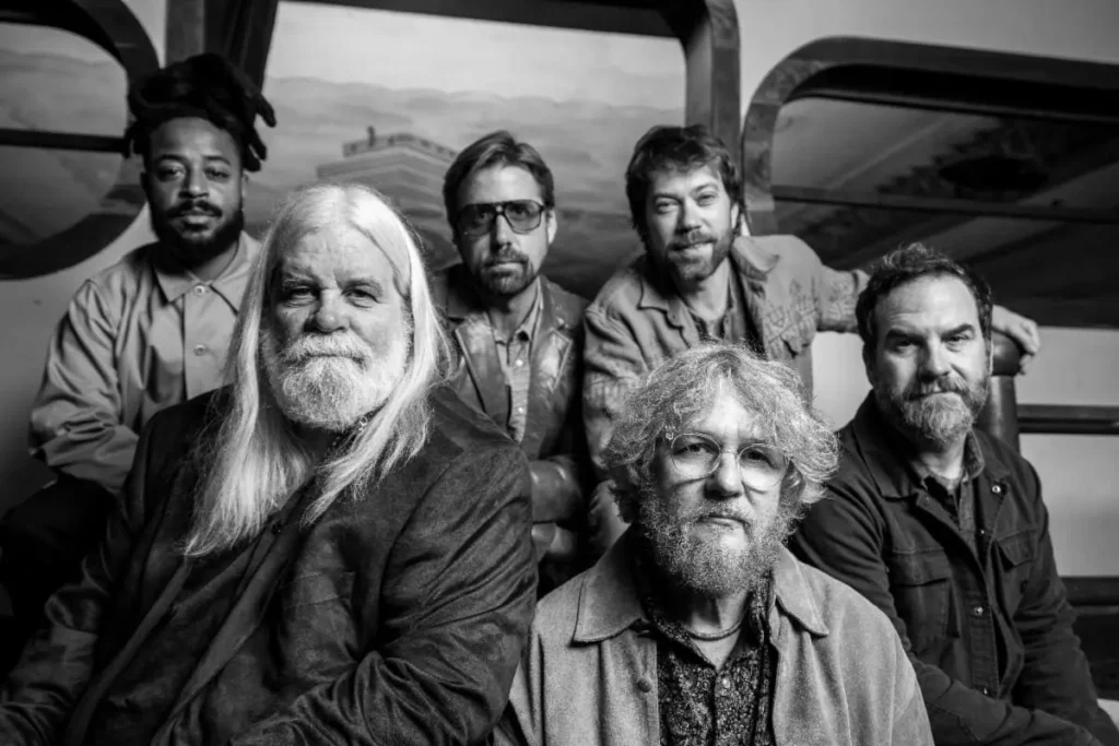 leftover-salmon-enlist-sam-bush,-holly-bowling,-jason-carter,-bronwyn-keith-hynes-and-more-to-participate-in-fourth-annual-high-country-kaua’i-gathering