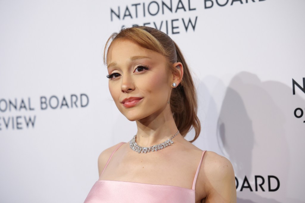 the-white-house-responds-to-ariana-grande-criticizing-trump’s-second-term:-‘save-your tears’