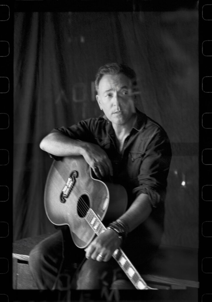 watch:-bruce-springsteen-condemns-government-censorship-and-divisiveness-during-“land-of-hope-and-dreams”-performance-at-new-york-film-festival