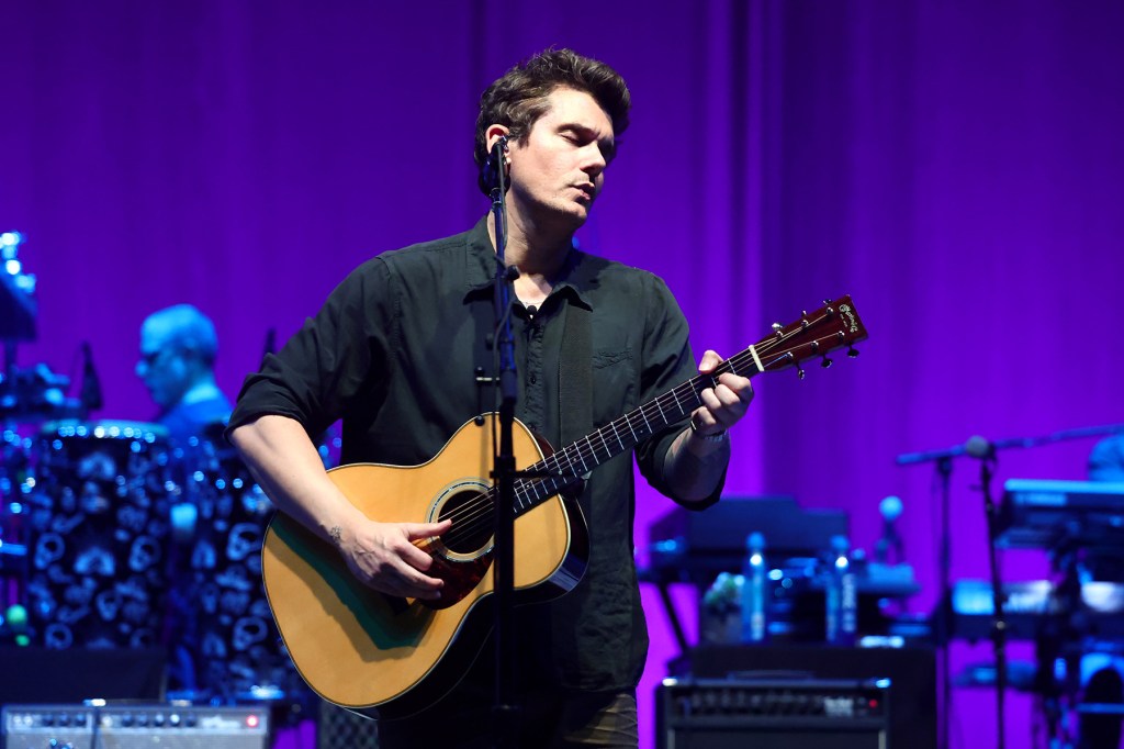john-mayer-to-play-his-first-ever-concert-in india