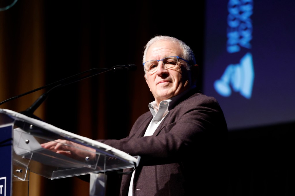 irving-azoff-slams-youtube-over-low-artist-royalties:-‘by-far-the-worst offender’