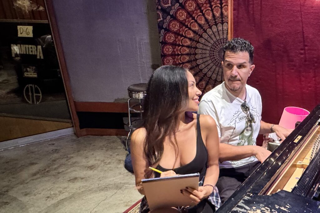 interview:-carla-harvey,-charlie-benante-and-the-violent-hour