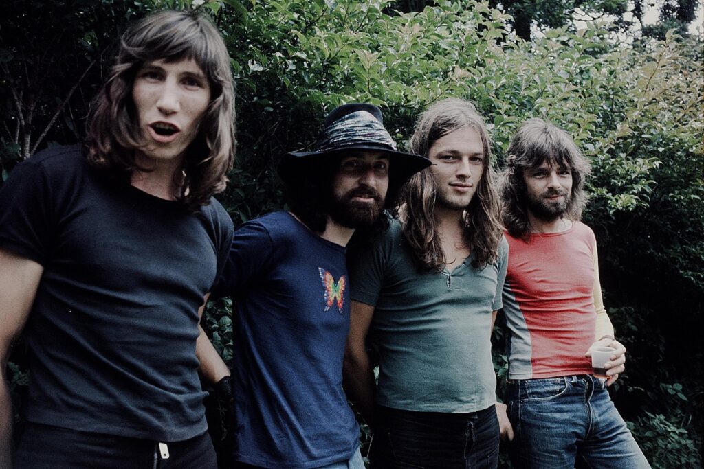how-pink-floyd-surprised-their-fans