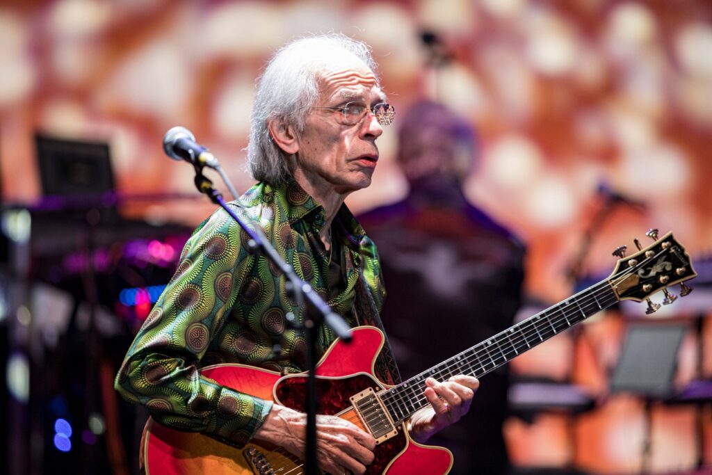 yes-begins-fragile-tour-with-rare-performances:-set-list,-videos