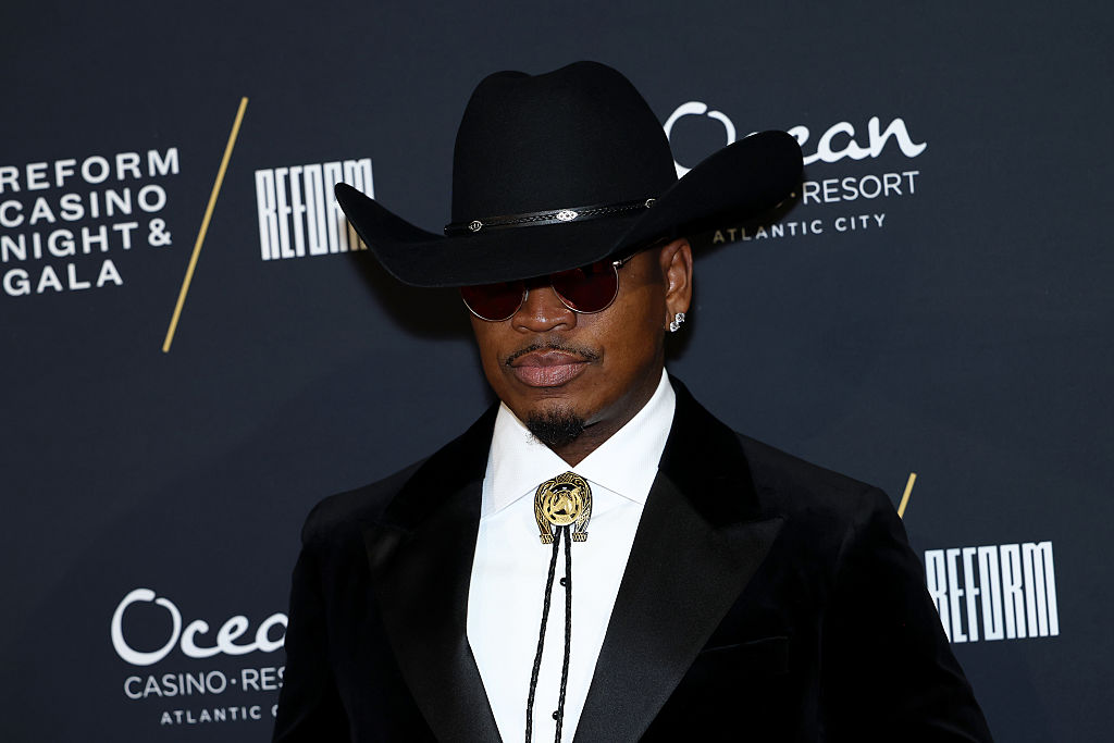 ne-yo’s-life-with-his-four-girlfriends-exposed-in-new-‘impact-x-nightline’-special:-watch-the-episode-free here