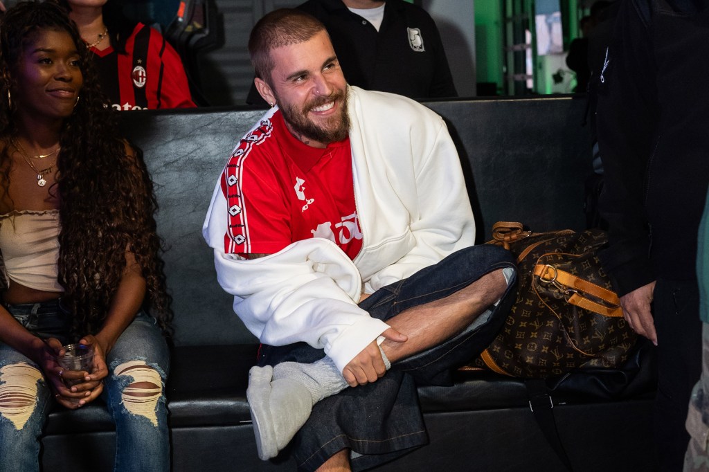 justin-bieber’s-one-year-old-baby-jack-blues-looks-like-his-mini-me-on-adorable-father-son-golf date