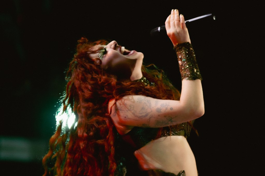 chappell-roan-secures-her-greatness-at-final-la.-‘damsels’-show:-5-best moments