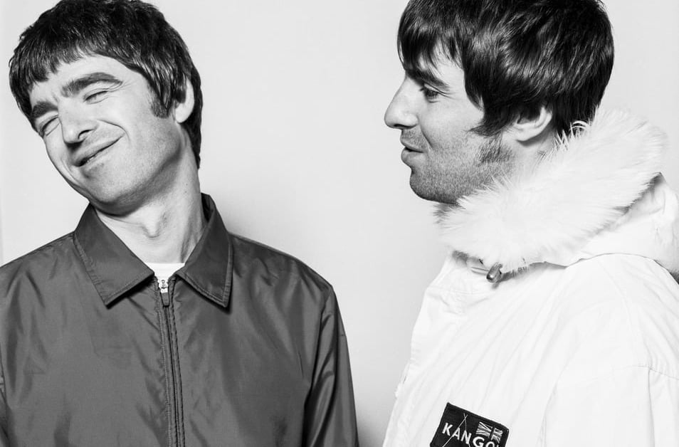 exclusive-oasis-photography-exhibition-to-launch-in-australia