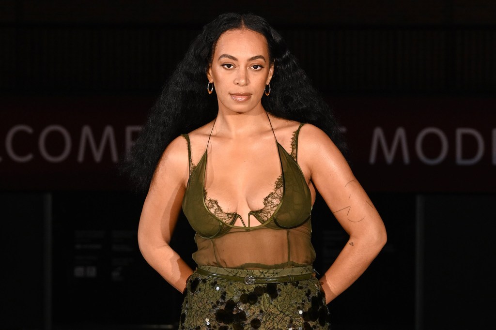 solange-appointed-first-scholar-in-residence-at-usc-thornton-school-of music