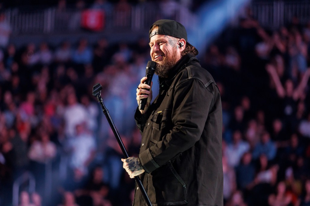 jelly-roll,-zach-top-&-no-morgan-wallen:-inside-the-grammy-race-for-contemporary-&-traditional-country albums