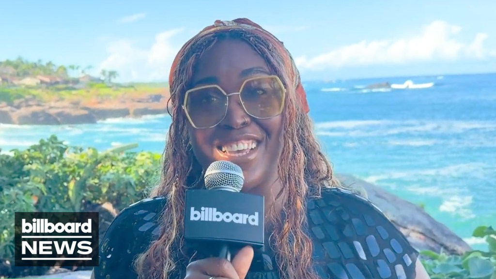 brittney-spencer-brings-new-country-music-to-mexico-|-all-access-|-billboard news