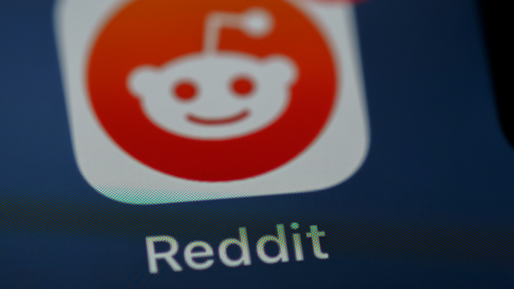 700+-subreddits-were-banned-over-copyright-violations-during-the-first-half-of-2025,-a-surge-of-117%