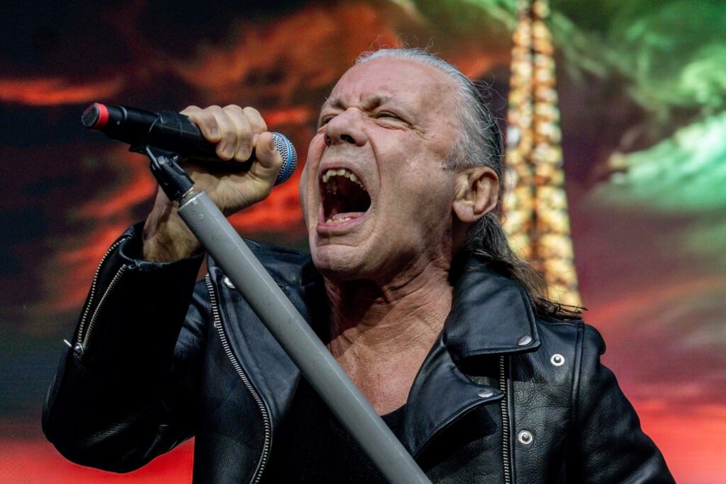iron-maiden’s-bruce-dickinson-reveals-his-favorite-live-album