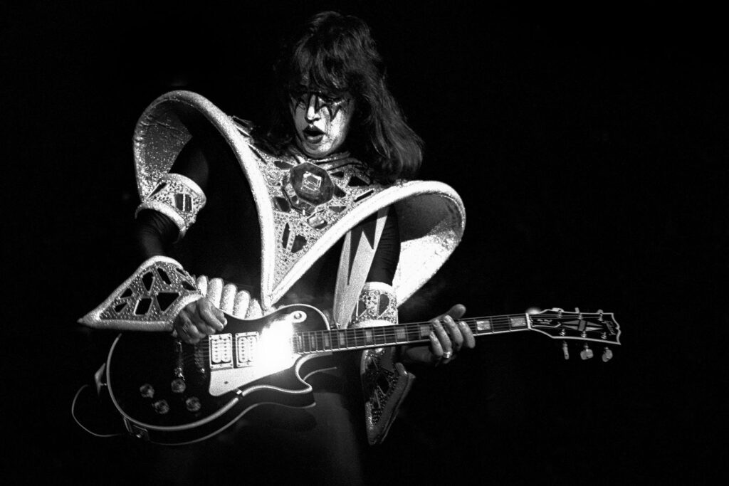 rockers-react-to-ace-frehley’s-death