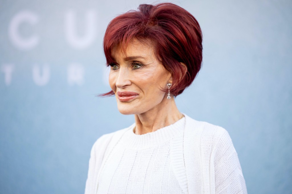 sharon-osbourne-mourns-loss-of-beloved-rescue-dog-elvis:-‘he-gave-me-14-precious years’