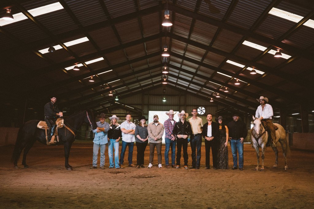 dalton-davis-signs-with-mca-/-republic records