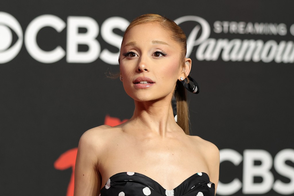 ariana-grande-joins-cast-of-‘american-horror-story’-season-13-with-evan-peters,-emma-roberts-& more