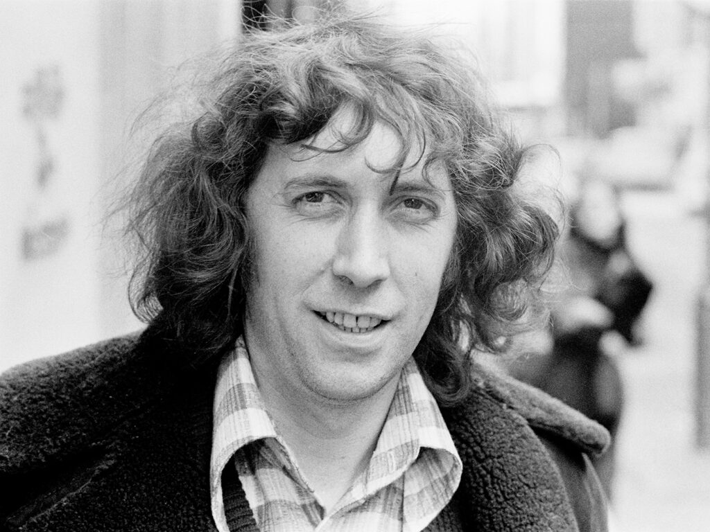 bert-jansch-interviewed:-“i-didn’t-think-in-terms-of-career…-i-never-have”
