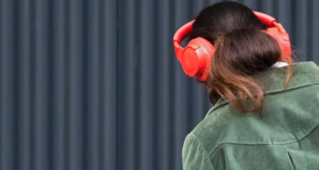 spotify’s-north-american-subscriber-growth-appears-sluggish-ahead-of-anticipated-price-increases-—-is-a-major-free-tier-migration-in-store-for-2026?