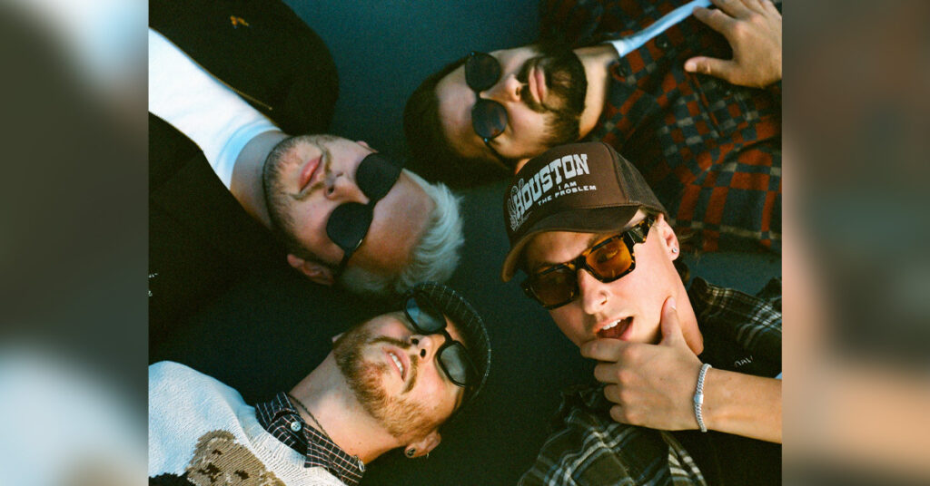 see-state-champs-roam-la-in-new-“(for-the)-hell-of-it”-video
