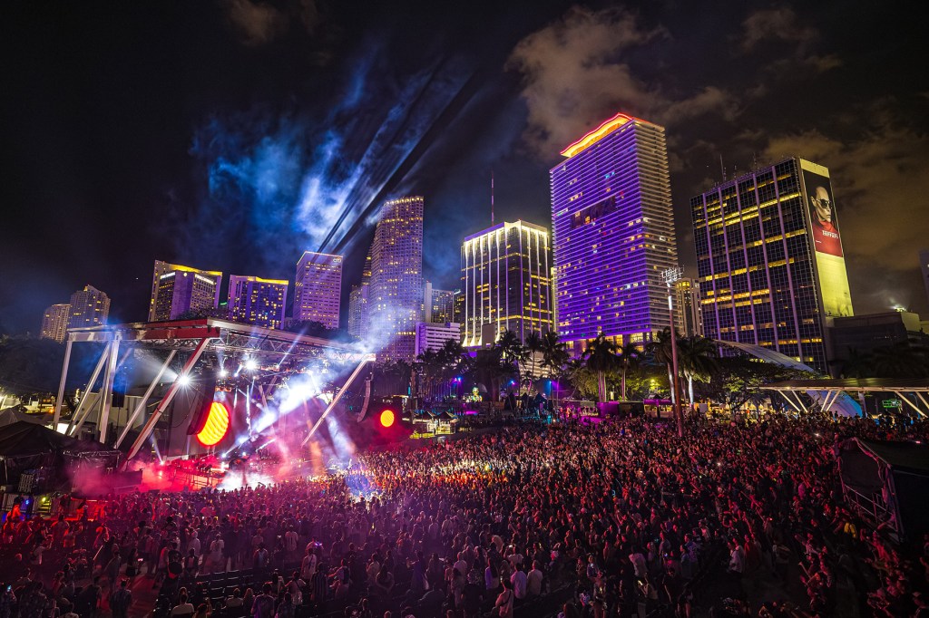 ultra-music-festival-2026-will-feature-a-b2b-from-alesso-&-martin-garrix:-see-phase-2 lineup