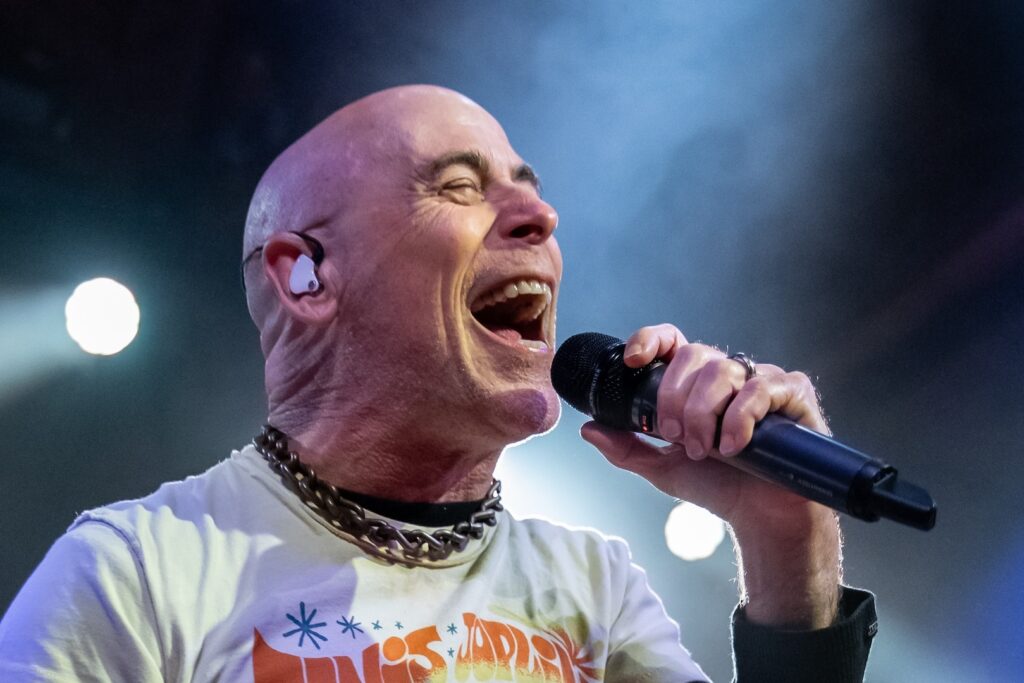 john-bush-names-surprise-anthrax-song-fans-want-for-new-shows