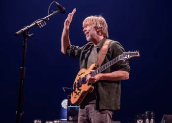 trey-anastasio-band-debut-two-new-songs-at-denver-tour-opener