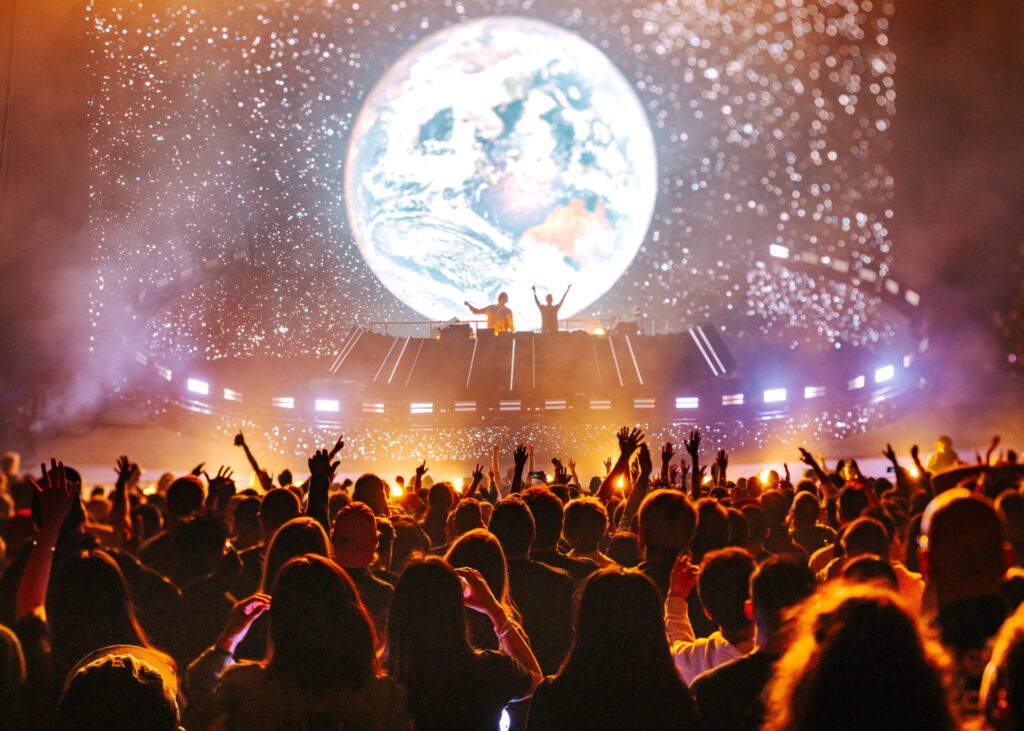 snapped:-above-&-beyond-at-the-shoreline-(a-photo-essay)