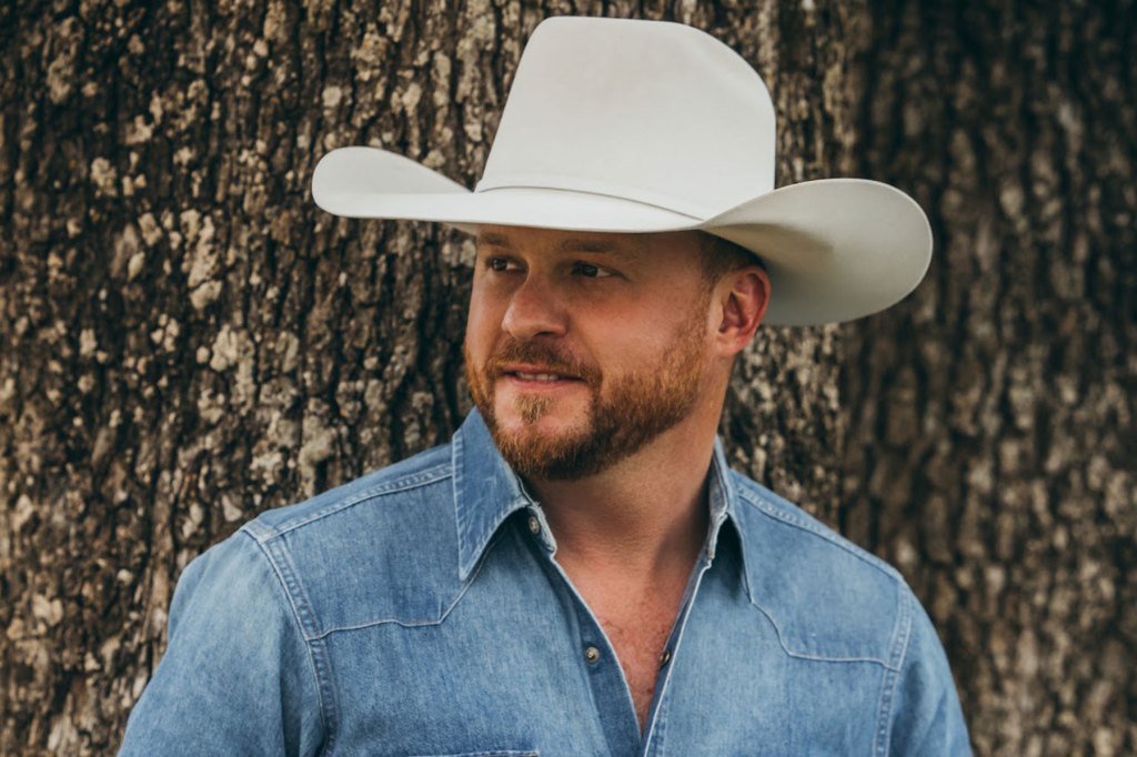 cody-johnson-scores-his-highest-hot-country-songs-debut-with-‘travelin’-soldier’
