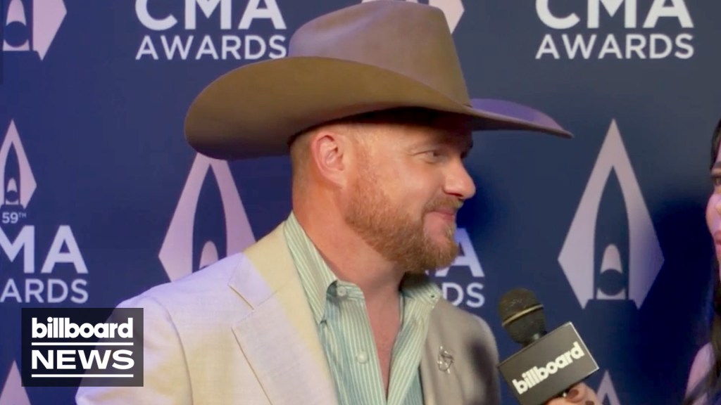 cody-johnson-talks-beating-chris-stapleton-for-male-vocalist-of-the-year-&-headlining-stagecoach-2026-|-cma-awards 2025
