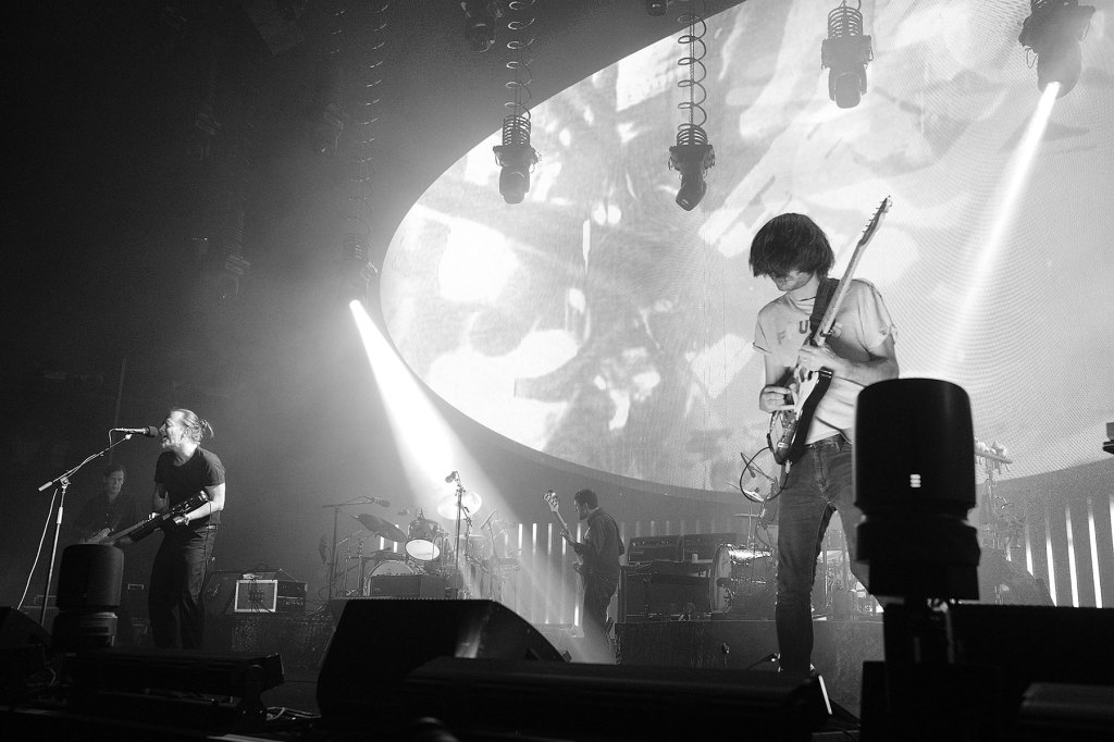 radiohead-make-epic-return-to-the-uk.-with-greatest-hits-set-in-london:-best moments