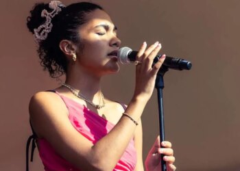 olivia-dean-calls-out-ticketmaster-for-‘providing-a-disgusting-service’-amid-‘vile’-secondary-markups-—-company-says-it-‘will-cap-resale-prices’