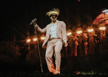 bad-bunny’s-debi-tirar-mas-fotos-world-tour-setlist:-every-song-from-the-dominican-republic-night one