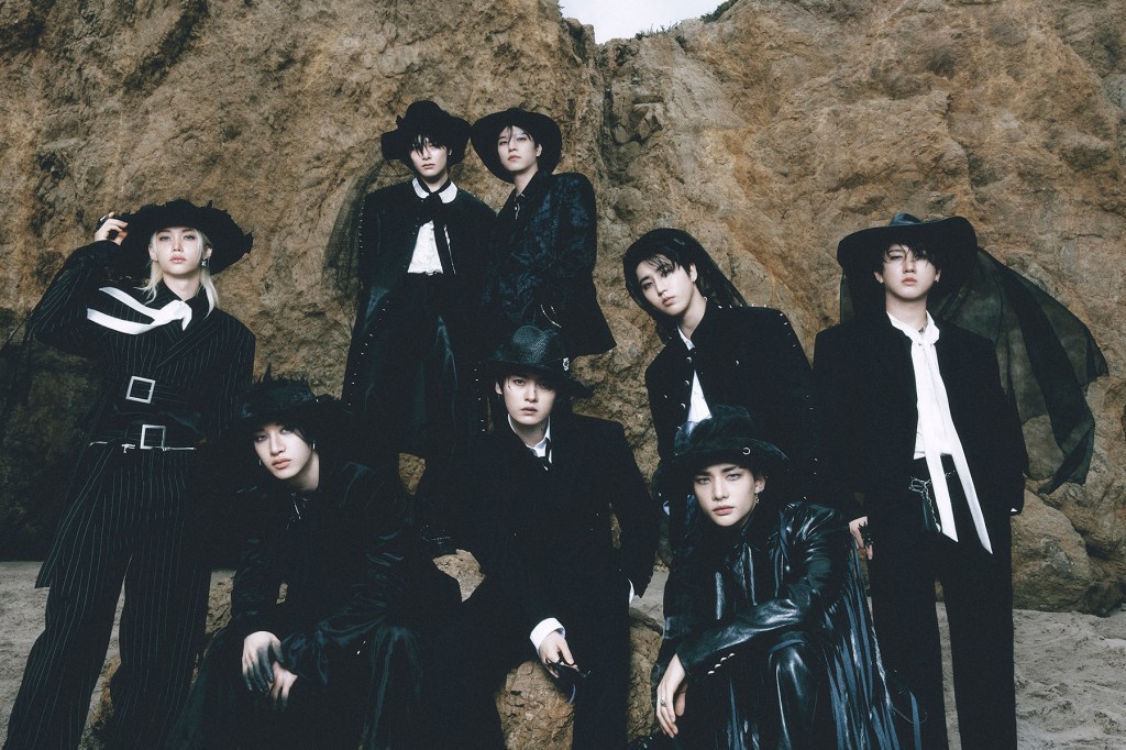 fans-choose-stray-kids’-‘do-it’-as-this-week’s-favorite-new music