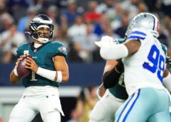 game-of-the-week:-how-to-watch-the-eagles-vs.-cowboys-game-online-for free