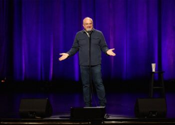 the-6-best-performances-we-saw-at-the-2025-new-york-comedy festival